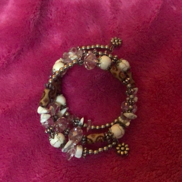NEW Triple Wrap Crystal, Stone & Beaded Bracelet - Picture 4 of 9
